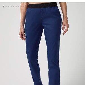 JANNUUS estate navy blue scrub set. Size small.